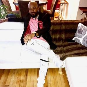 Meet your Posher, Quincy